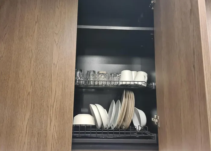 Riverside Retreat Near アパート *